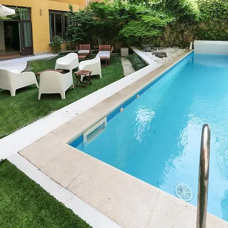 Prestige Boutique Homes - Garden & Pool Apartment