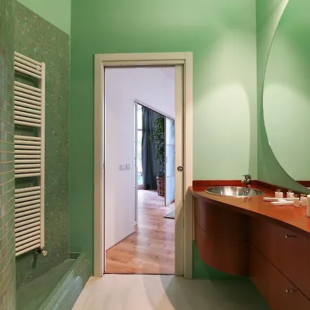 Prestige Boutique Homes - Garden & Pool Apartament
