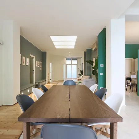 Apartament Prestige Boutique Homes - Garden & Pool