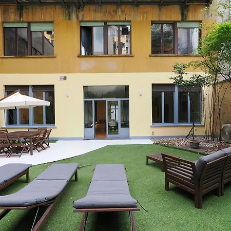 Prestige Boutique Homes - Garden&pool Apartment Mailand