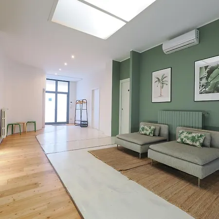 Prestige Boutique Homes - Garden&pool Apartment