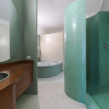Prestige Boutique Homes - Garden&pool Apartment *