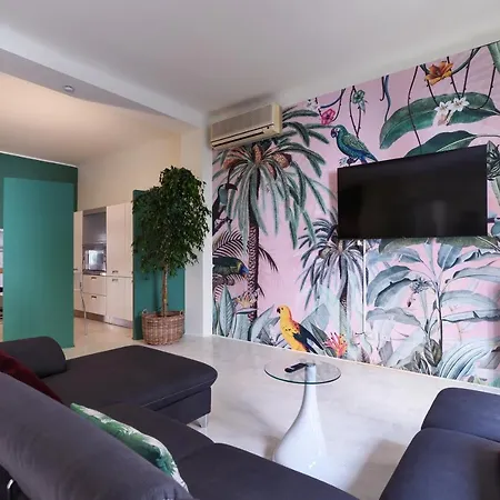 Prestige Boutique Homes - Garden & Pool Milano
